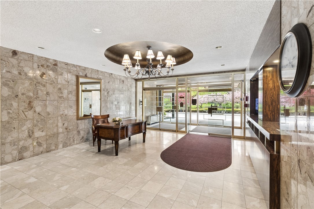 1400 East Avenue, Unit UN605 Rochester, NY 14610 - Photo 4 of 23