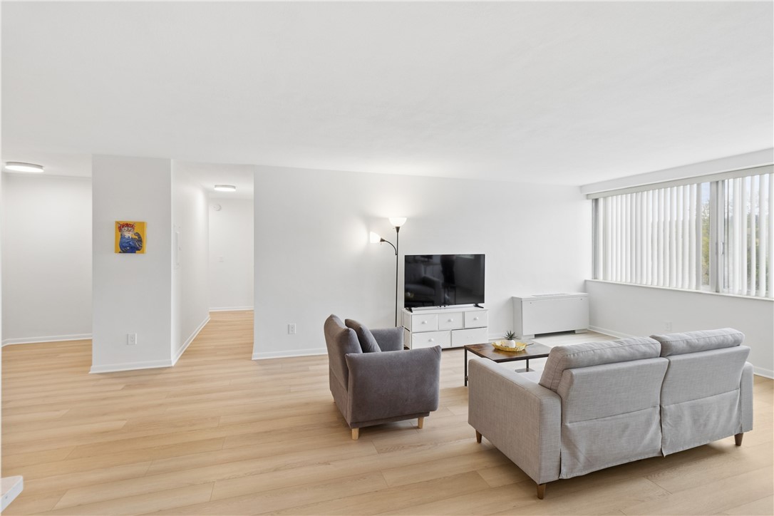 1400 East Avenue, Unit UN605 Rochester, NY 14610 - Photo 8 of 23