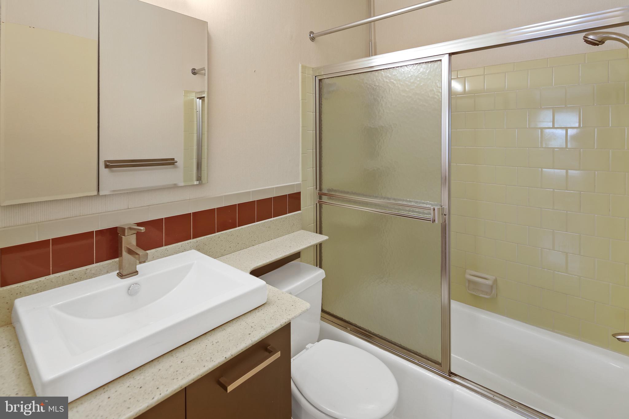 2432 Parallel Lane Silver Spring, MD 20904 - Photo 17 of 55 Full bath w/in Primary Bedroom