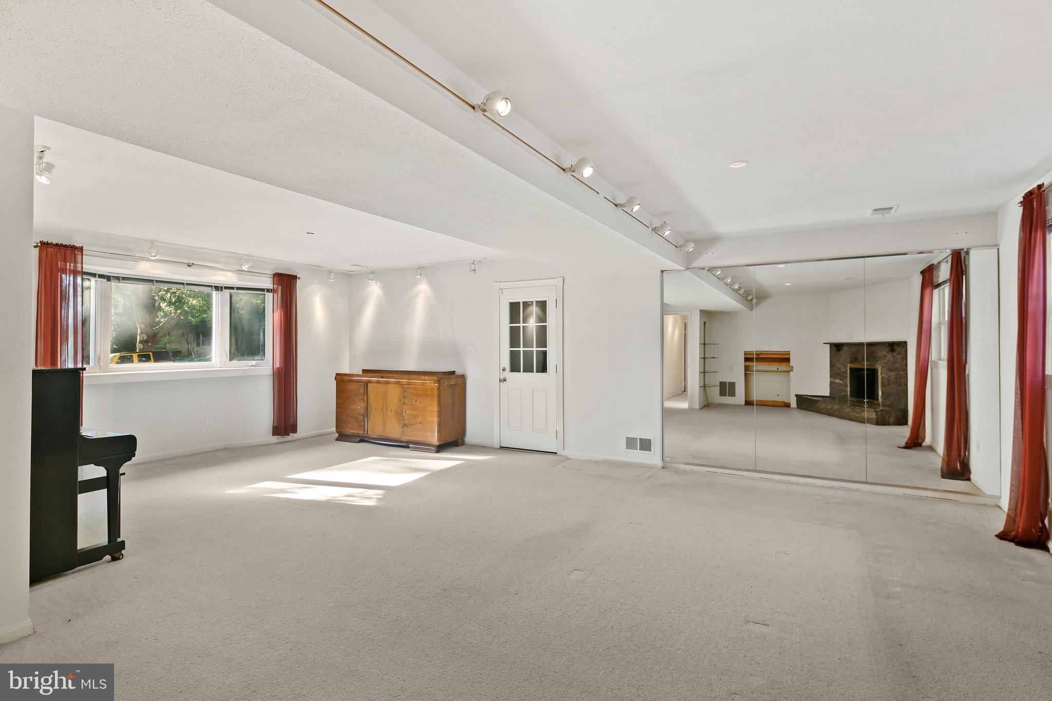 2432 Parallel Lane Silver Spring, MD 20904 - Photo 34 of 55