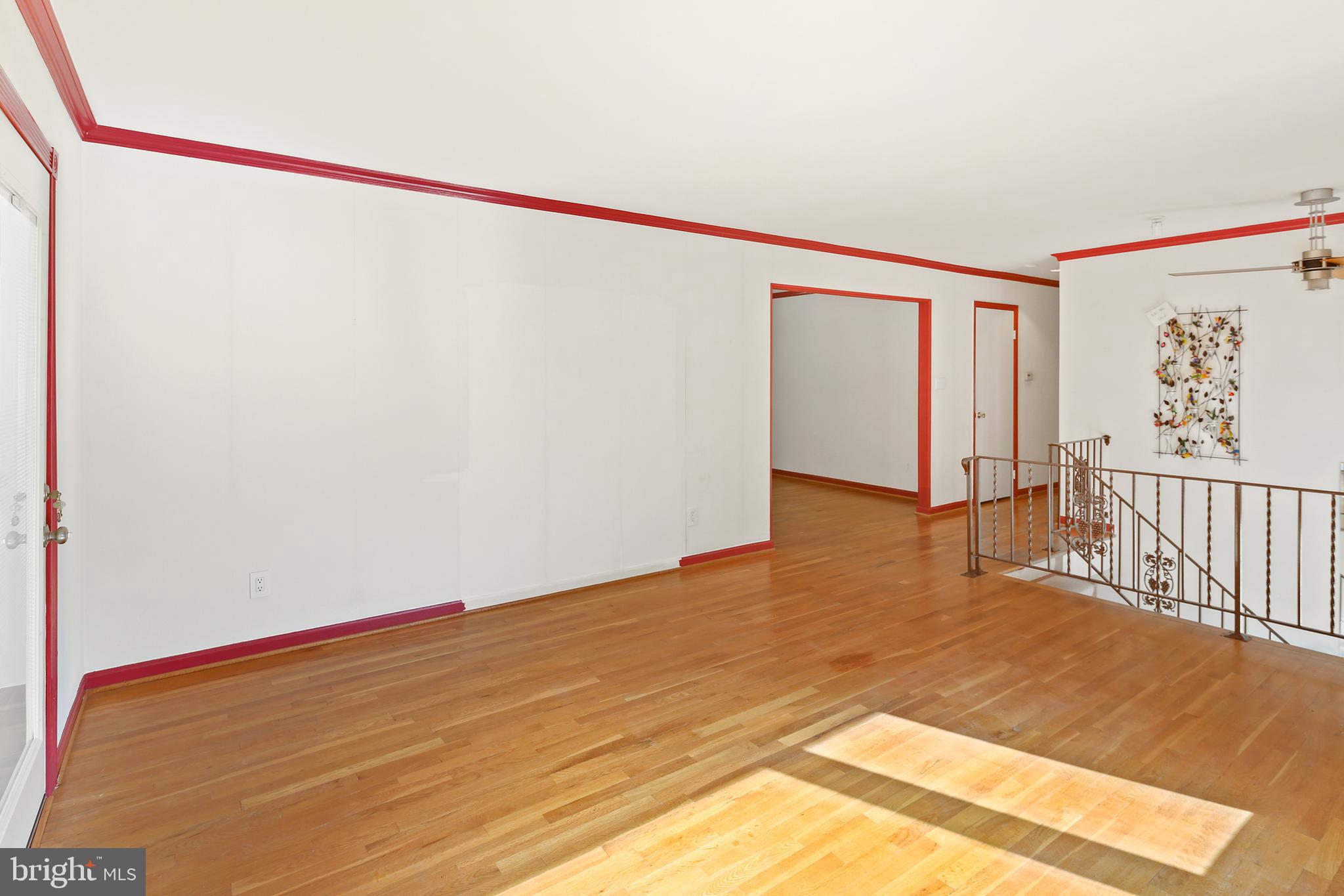 2432 Parallel Lane Silver Spring, MD 20904 - Photo 5 of 55