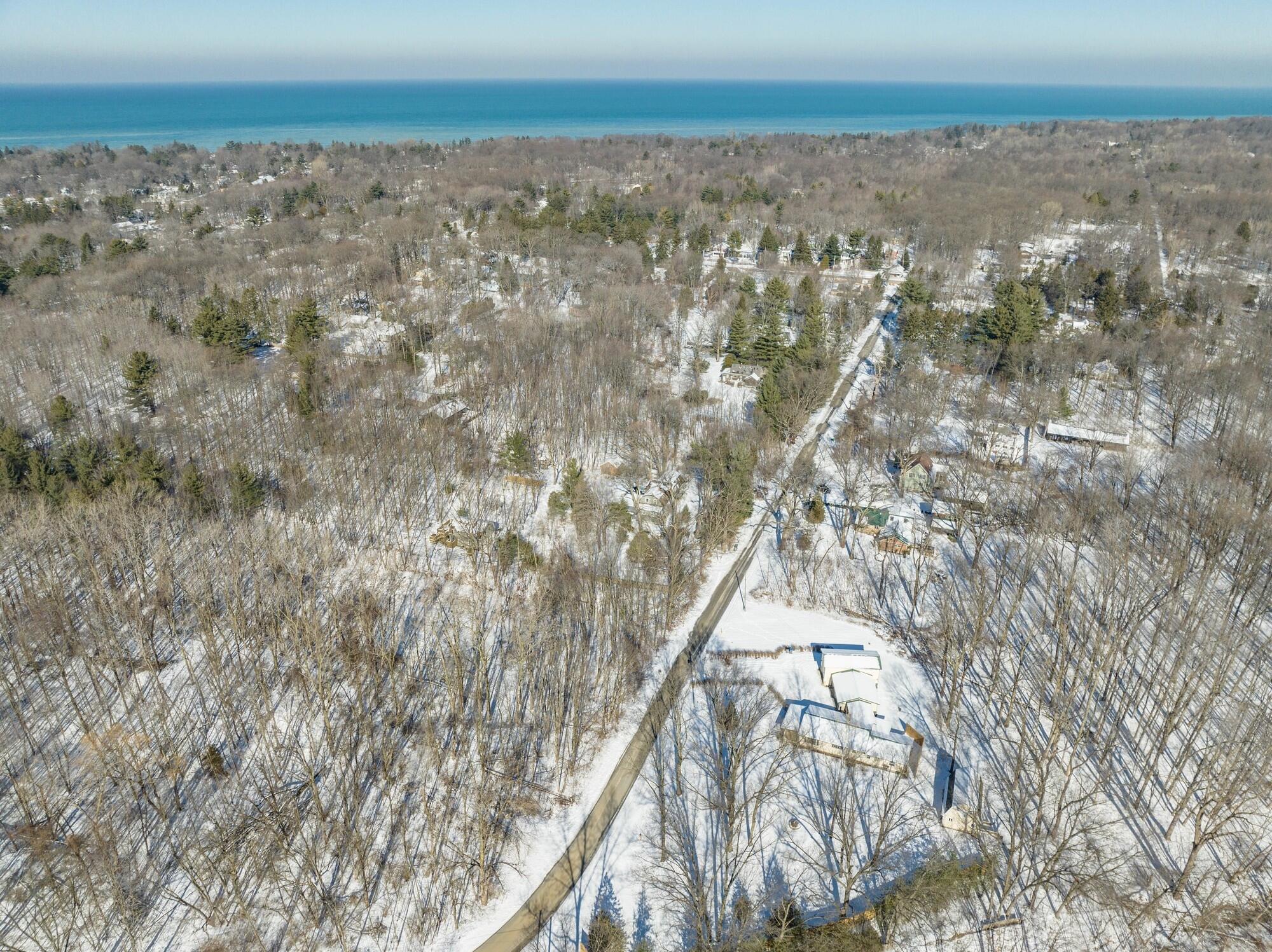 9450 Community Hall Road Union Pier, MI 49129 - Photo 30 of 34 25_9450CommunityHall_900000_MRED_2000x13