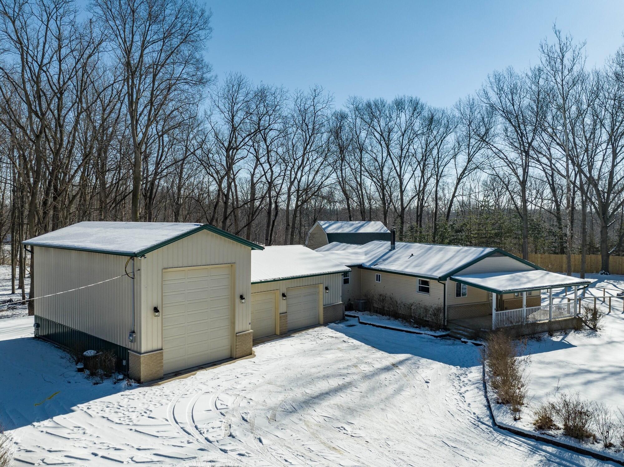9450 Community Hall Road Union Pier, MI 49129 - Photo 31 of 34 26_9450CommunityHall_900001_MRED_2000x13
