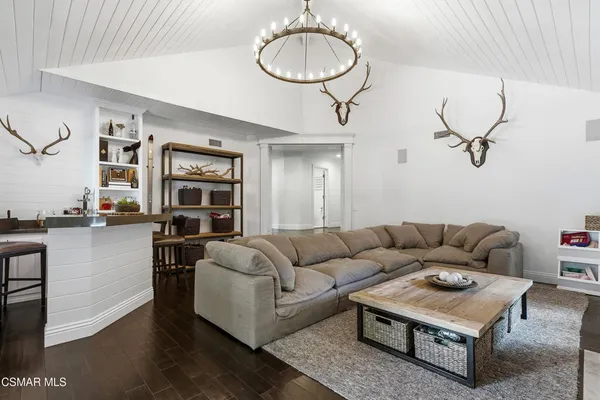 $4,250,000 | 4188 Cresthaven Drive, Westlake Village, CA 91362