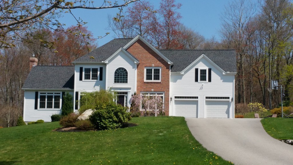 87 Uxbridge Road Sutton, MA 01590 - Photo 1 of 29