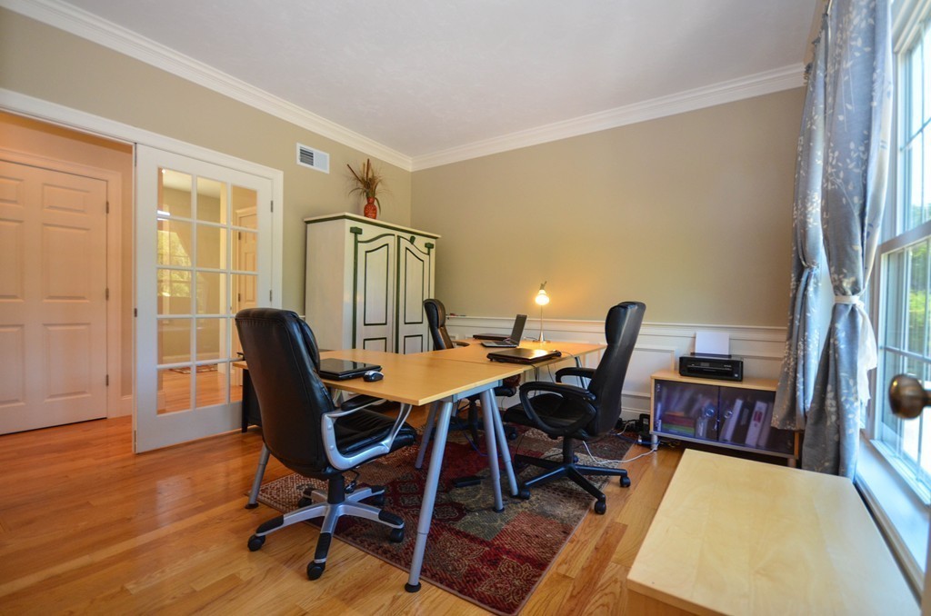 87 Uxbridge Road Sutton, MA 01590 - Photo 17 of 29