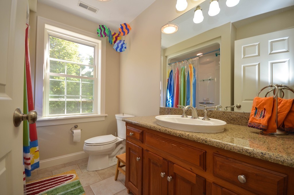87 Uxbridge Road Sutton, MA 01590 - Photo 25 of 29