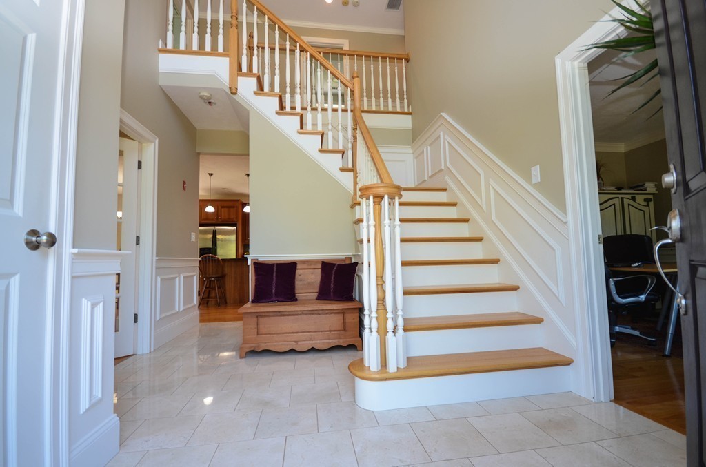 87 Uxbridge Road Sutton, MA 01590 - Photo 3 of 29