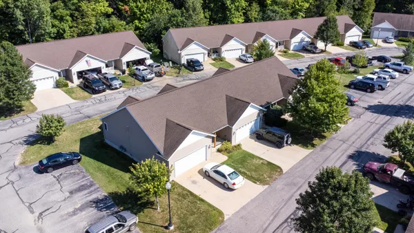 $225,000 | 722 Tioga Park Drive, Unit 722, Big Rapids, MI 49307