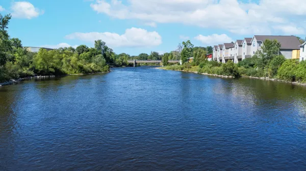 $225,000 | 722 Tioga Park Drive, Unit 722, Big Rapids, MI 49307