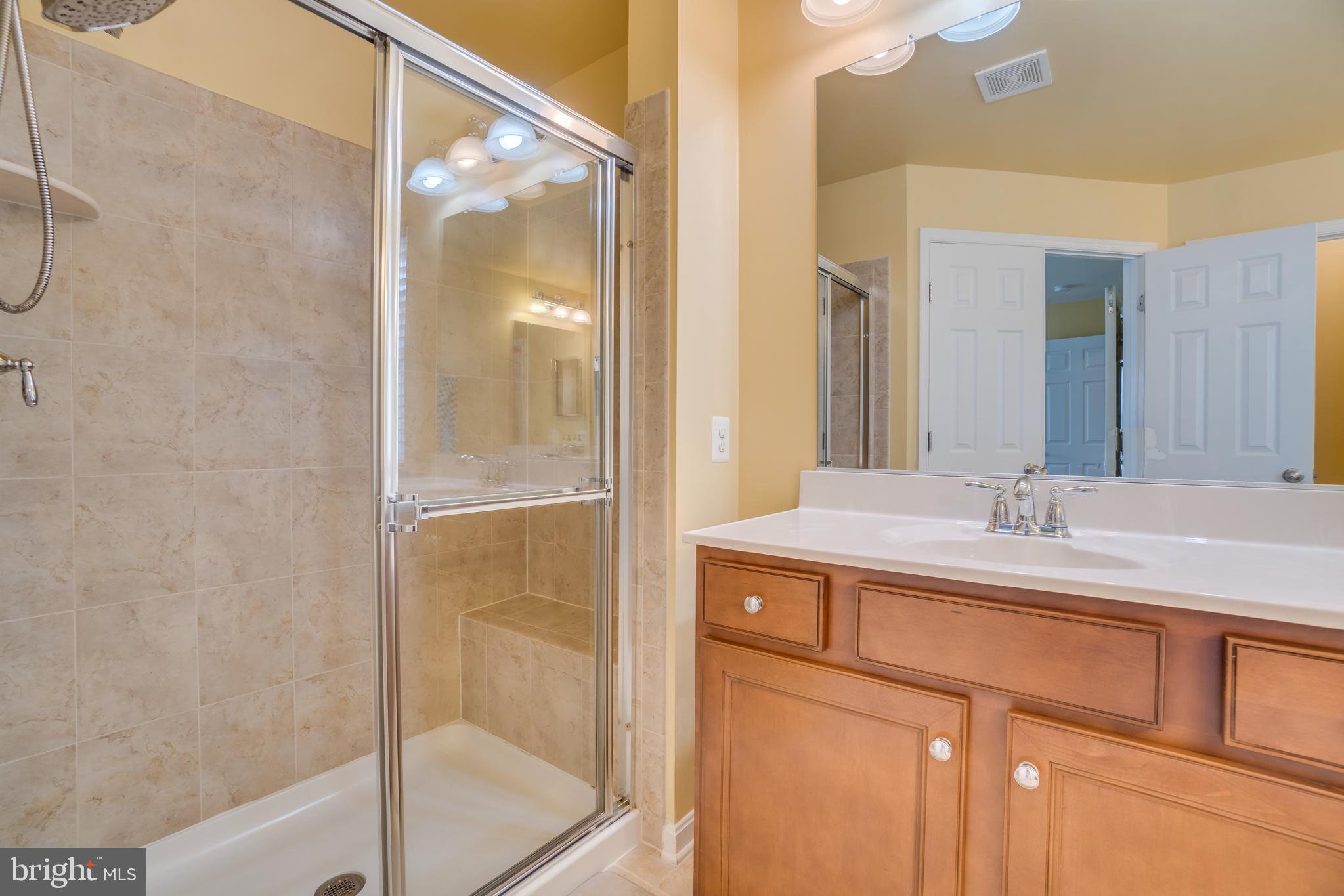 3456 Eagle Ridge Drive Woodbridge, VA 22191 - Photo 21 of 44 Shower in Master Bathroom