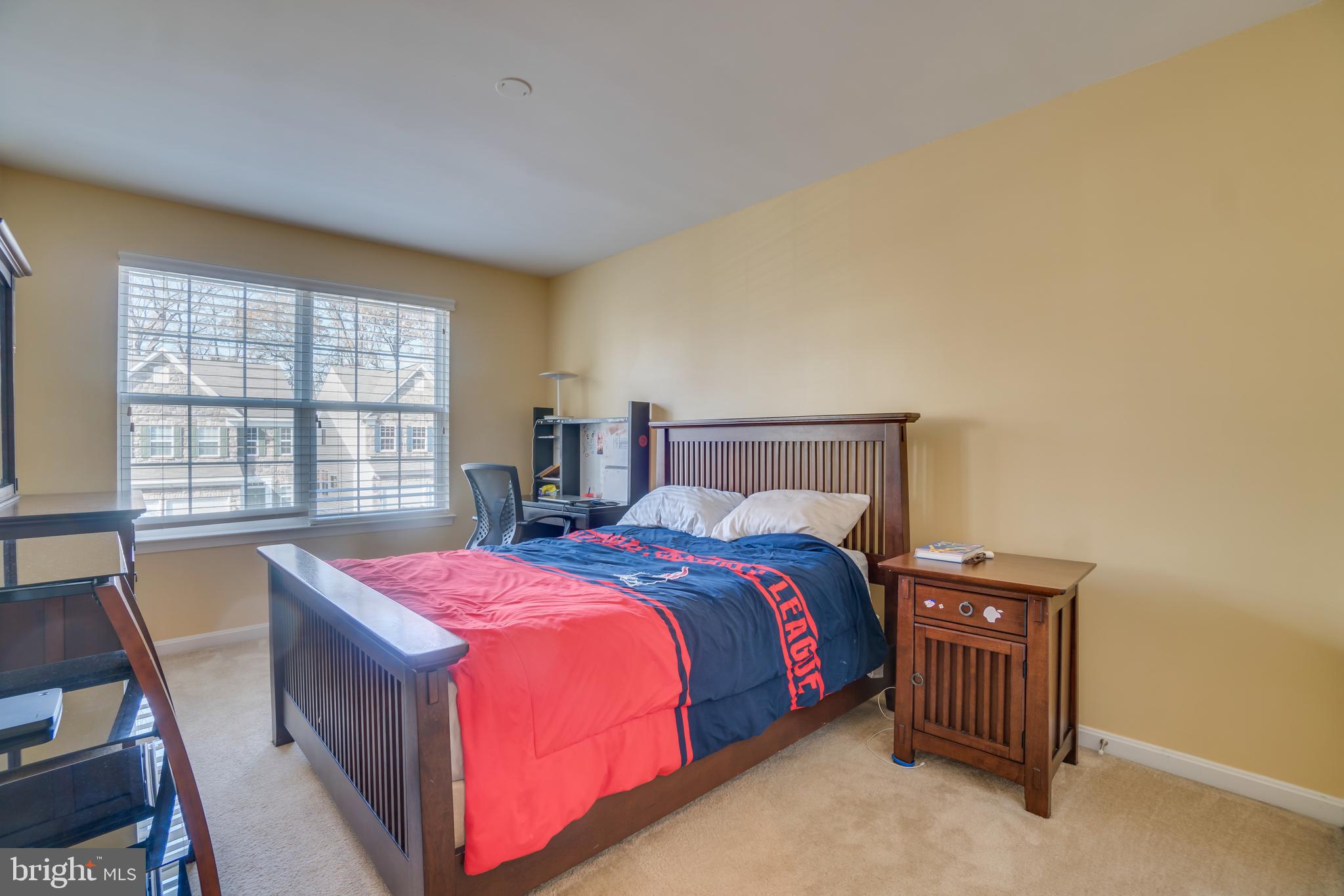 3456 Eagle Ridge Drive Woodbridge, VA 22191 - Photo 25 of 44 Large Bedroom