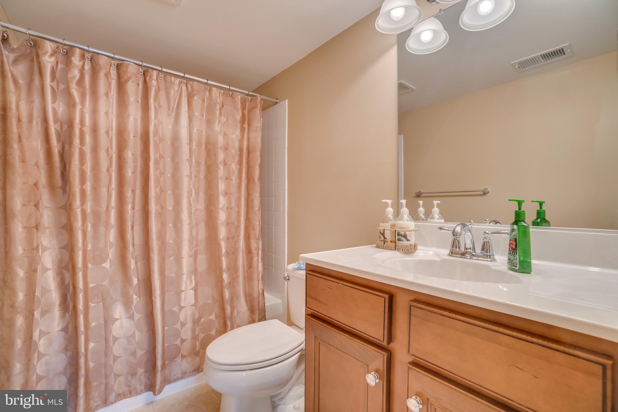 3456 Eagle Ridge Drive Woodbridge, VA 22191 - Photo 32 of 44 Basement Full Bathroom