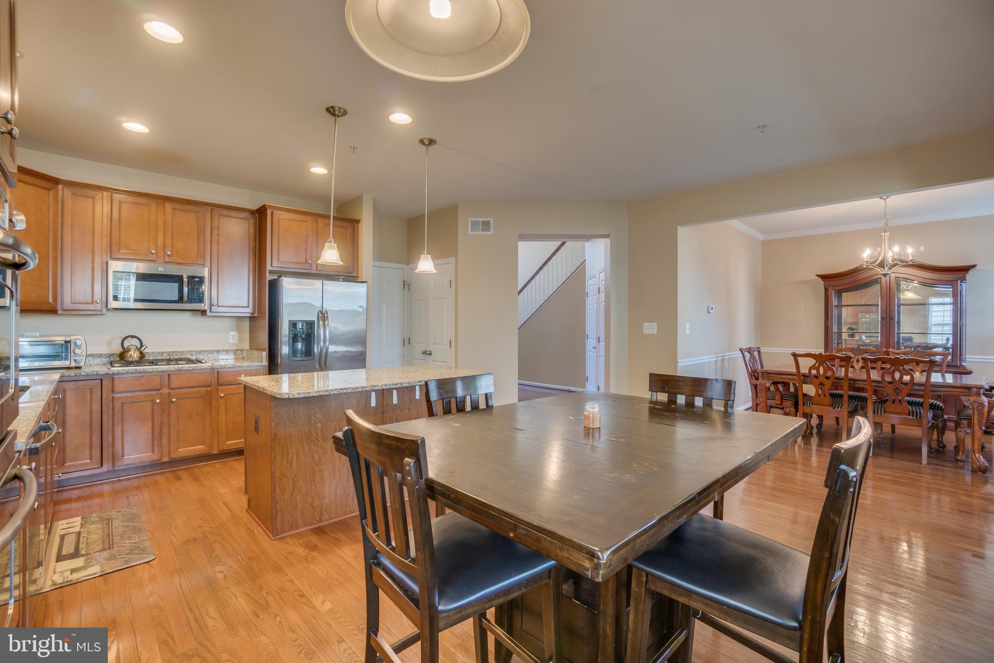 3456 Eagle Ridge Drive Woodbridge, VA 22191 - Photo 7 of 44 Eat In Kitchen with Separate Dinning Room