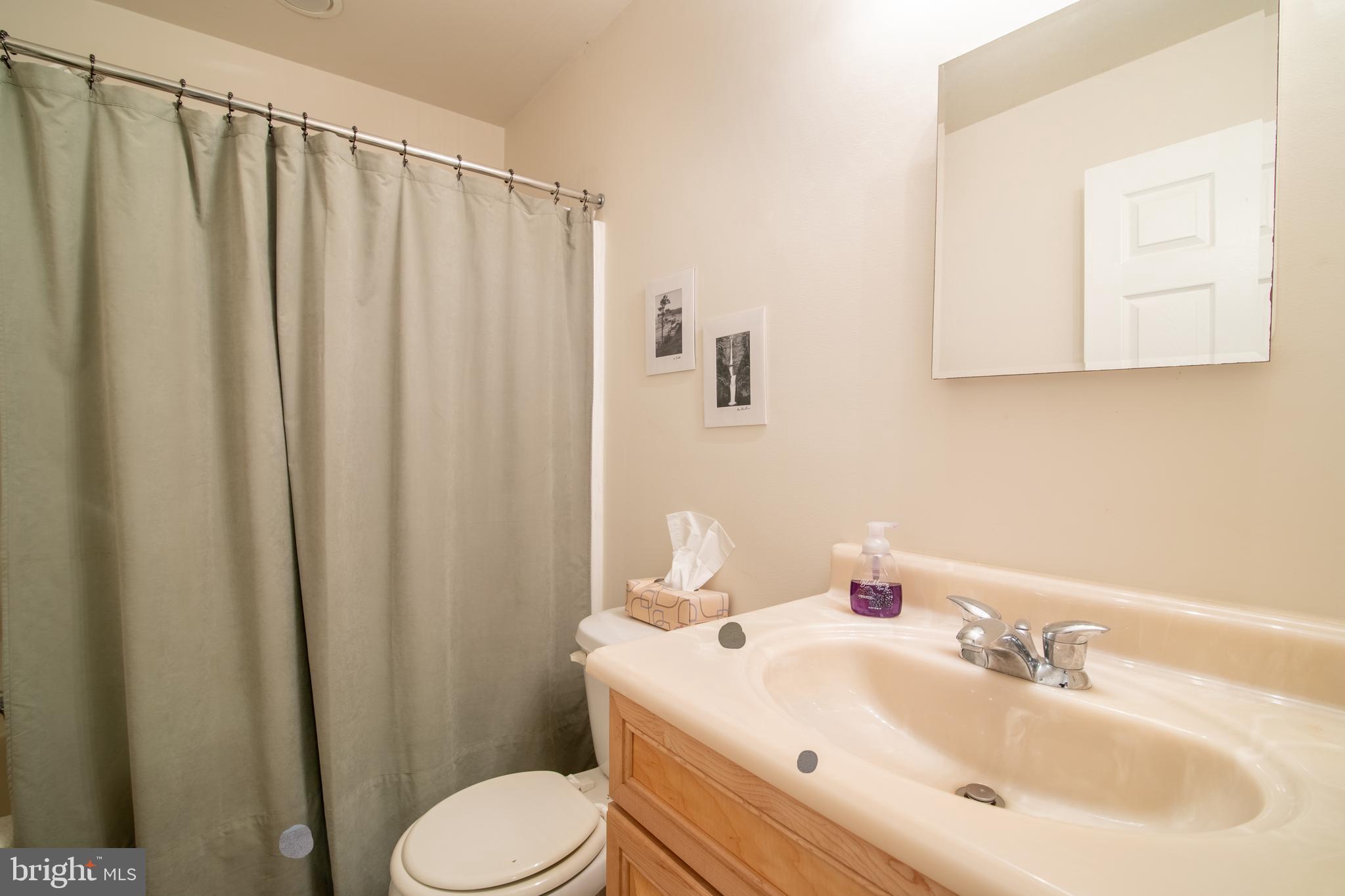 250 Robin Trail Delta, PA 17314 - Photo 18 of 28 2nd Full Bath