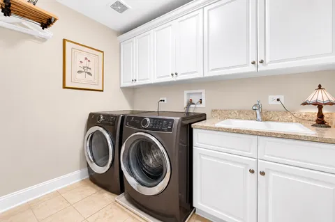 $759,000 | 203 North 4th Avenue, St. Charles, IL 60174