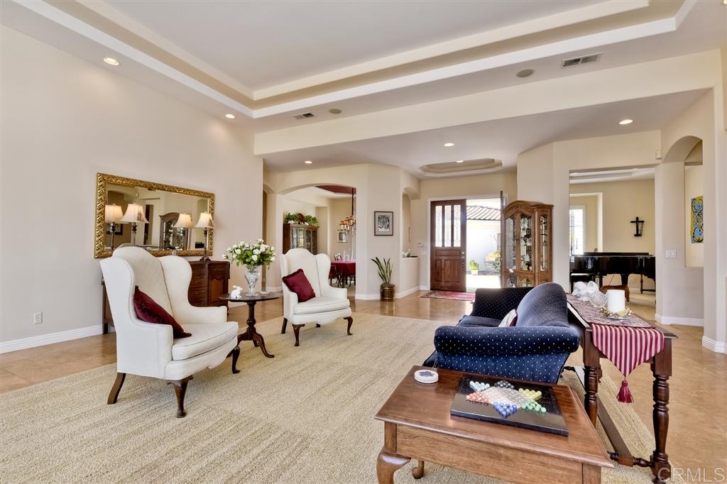 3111 Knottwood Way Fallbrook, CA 92028 - Photo 5 of 25