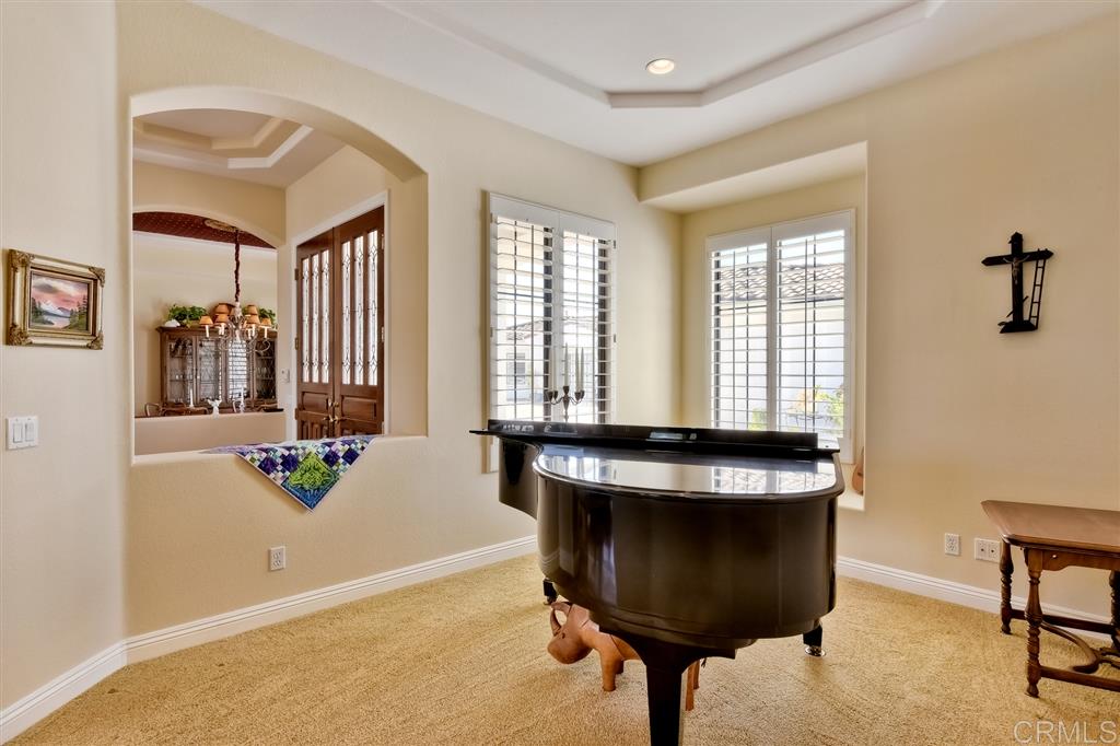 3111 Knottwood Way Fallbrook, CA 92028 - Photo 6 of 25