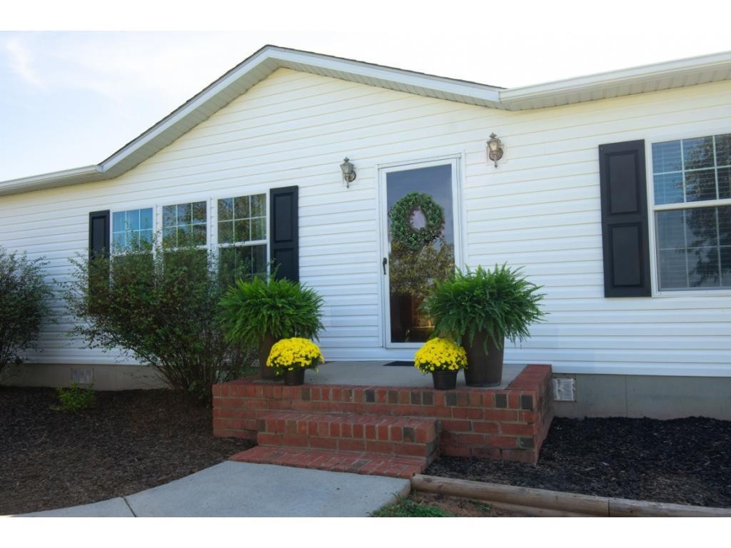 3089 Corbett Ridge Road Mebane, NC 27302 - Photo 2 of 18 Gallery Image 2