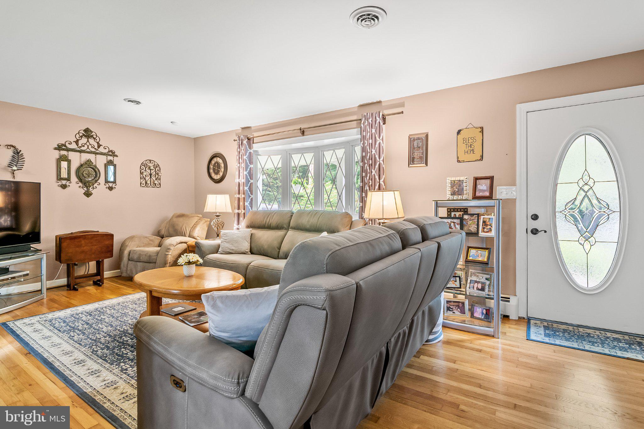 5412 Ridge Road Mount Airy, MD 21771 - Photo 3 of 38 Inviting living space with natural light.