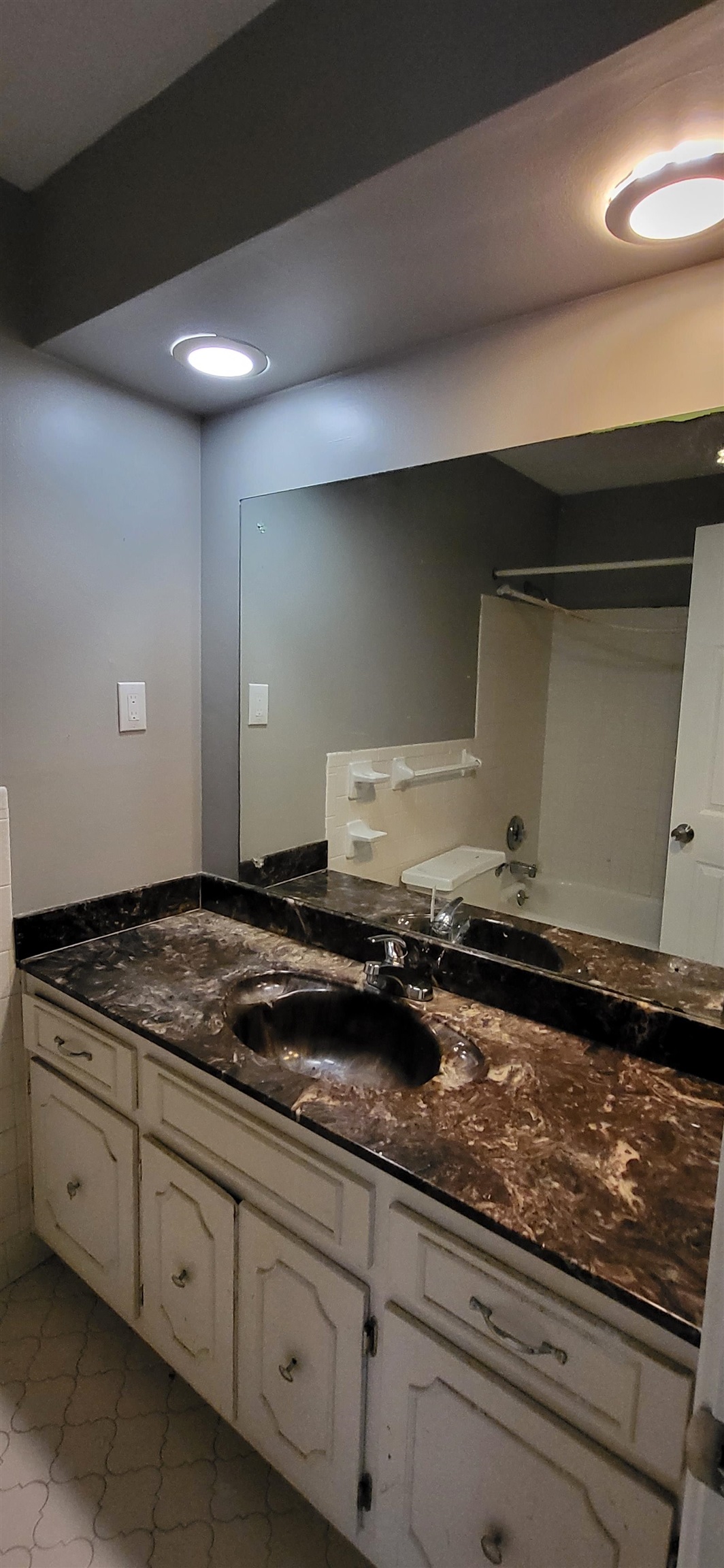 4567 Crump Road Memphis, TN 38141 - Photo 23 of 28 a stove top oven sitting inside of a kitchen