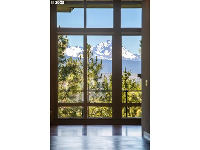 a view of a floor to ceiling window