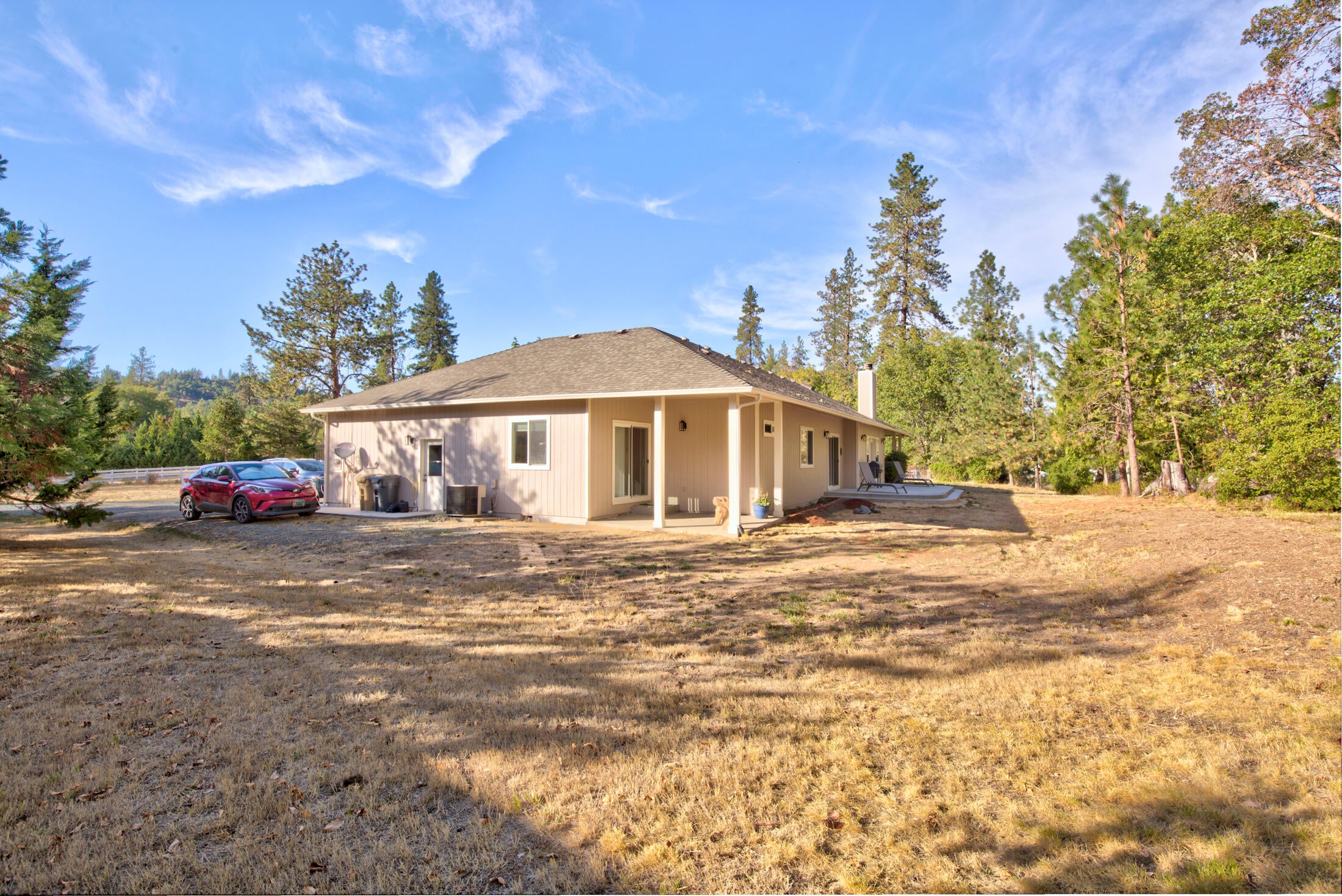 384 Oak Ranch Road Grants Pass, OR 97526 - Photo 29 of 36 125A6089_90_91_92_93