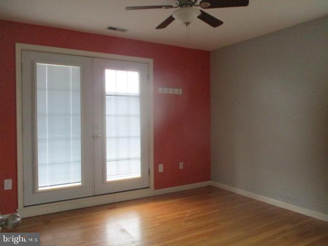 229 St Marys Road Baltimore, MD 21221 - Photo 16 of 30