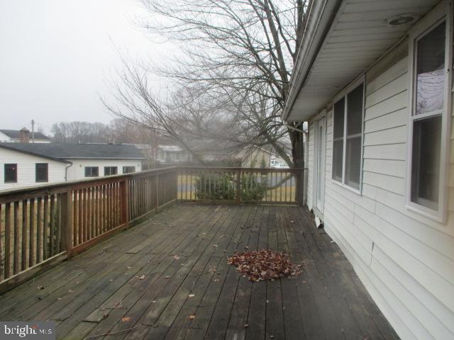 229 St Marys Road Baltimore, MD 21221 - Photo 8 of 30