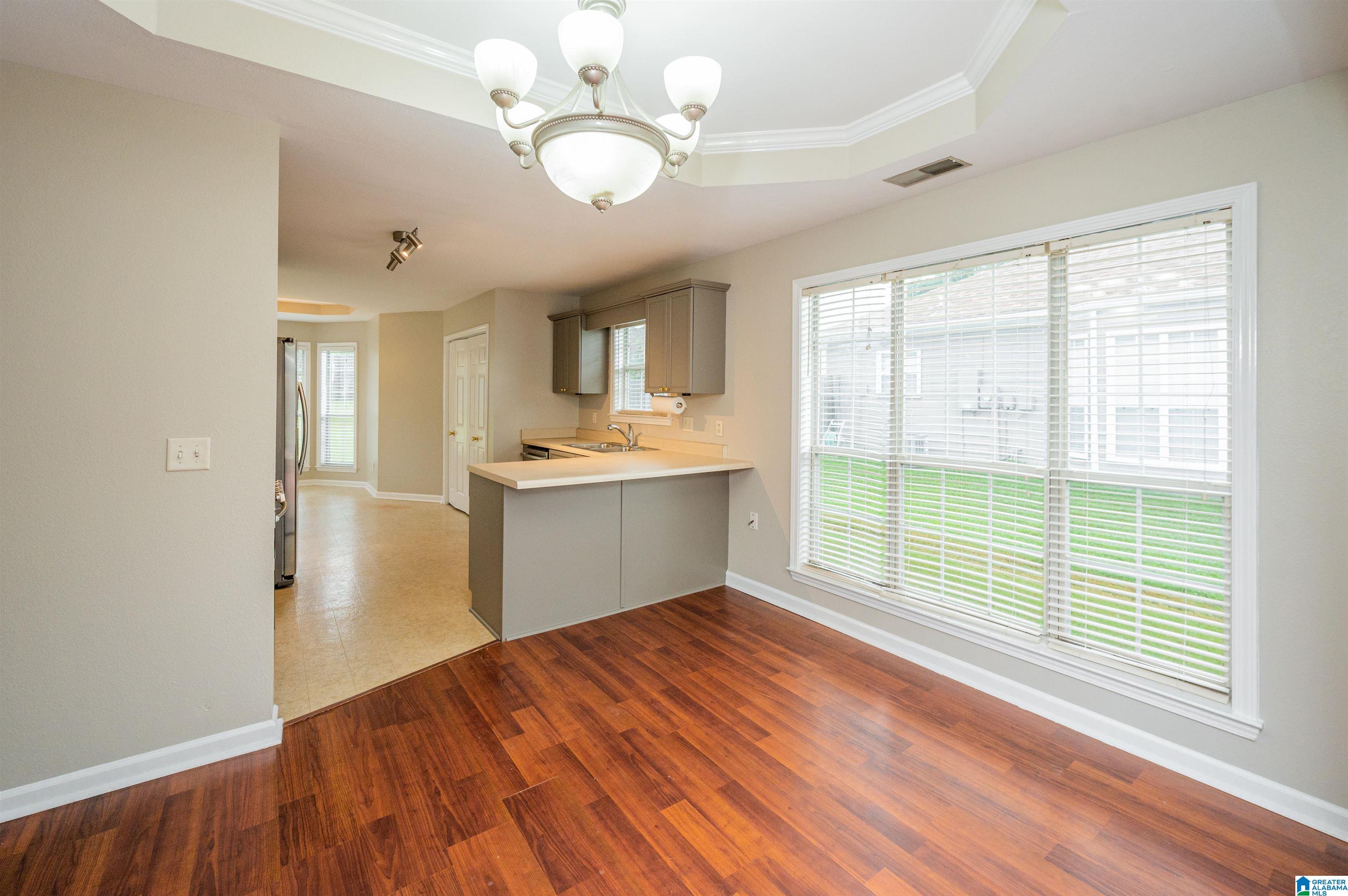 512 Walker Road Pelham, AL 35124 - Photo 11 of 40