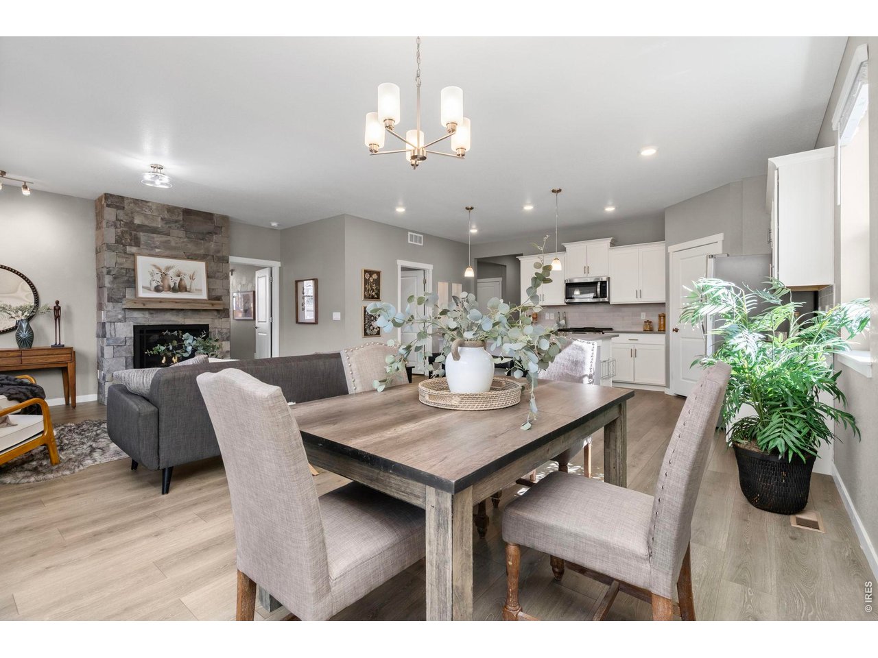 1577 Sun River Road Berthoud, CO 80513 - Photo 2 of 24 a dining room with furniture and window