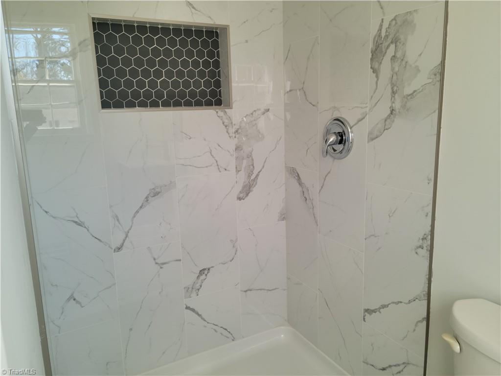 5261 Windemere Circle Trinity, NC 27370 - Photo 15 of 16