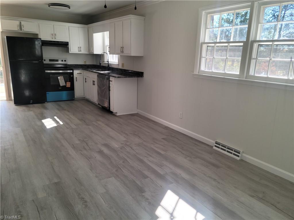 5261 Windemere Circle Trinity, NC 27370 - Photo 6 of 16