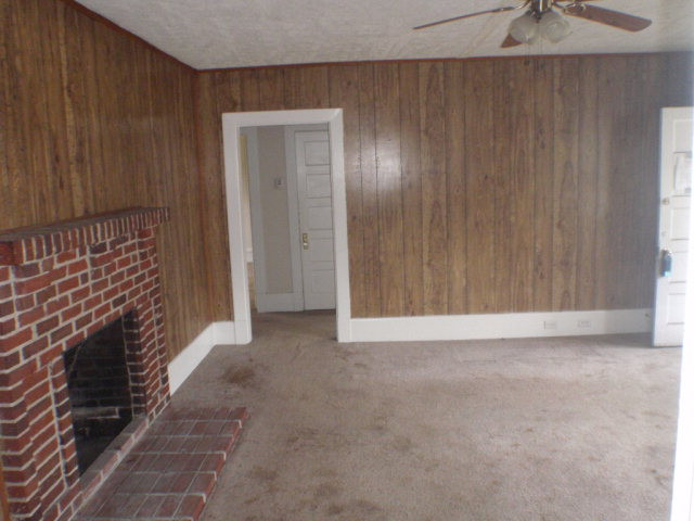 4431 Augusta Road Beech Island, SC 29842 - Photo 4 of 11 Living Room View 2