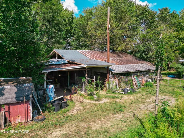 $485,000 | 2733 Shipe Road, Mascot, TN 37806