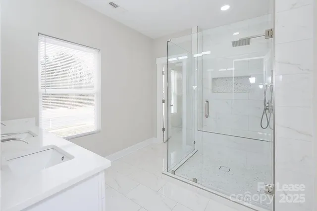 $2,500 | 3806 Freedom Drive, Charlotte, NC 28208