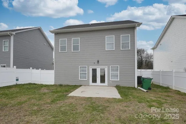 $2,500 | 3806 Freedom Drive, Charlotte, NC 28208