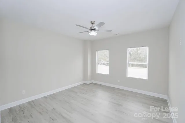 $2,500 | 3806 Freedom Drive, Charlotte, NC 28208