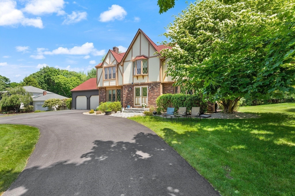 80 Hampton Road Sharon, MA 02067 - Photo 2 of 28