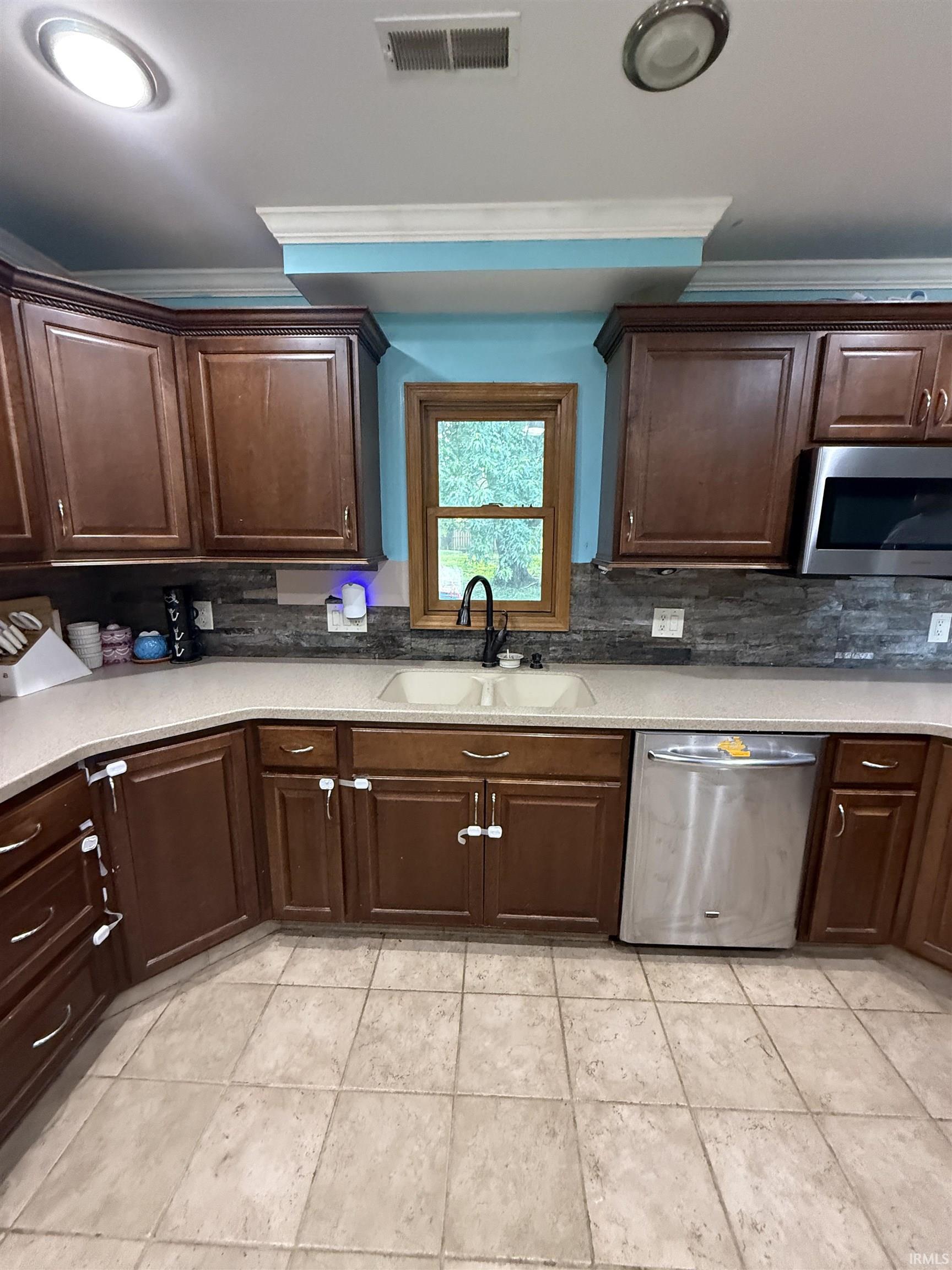 792 Rebel Square Rockport, IN 47635 - Photo 7 of 22