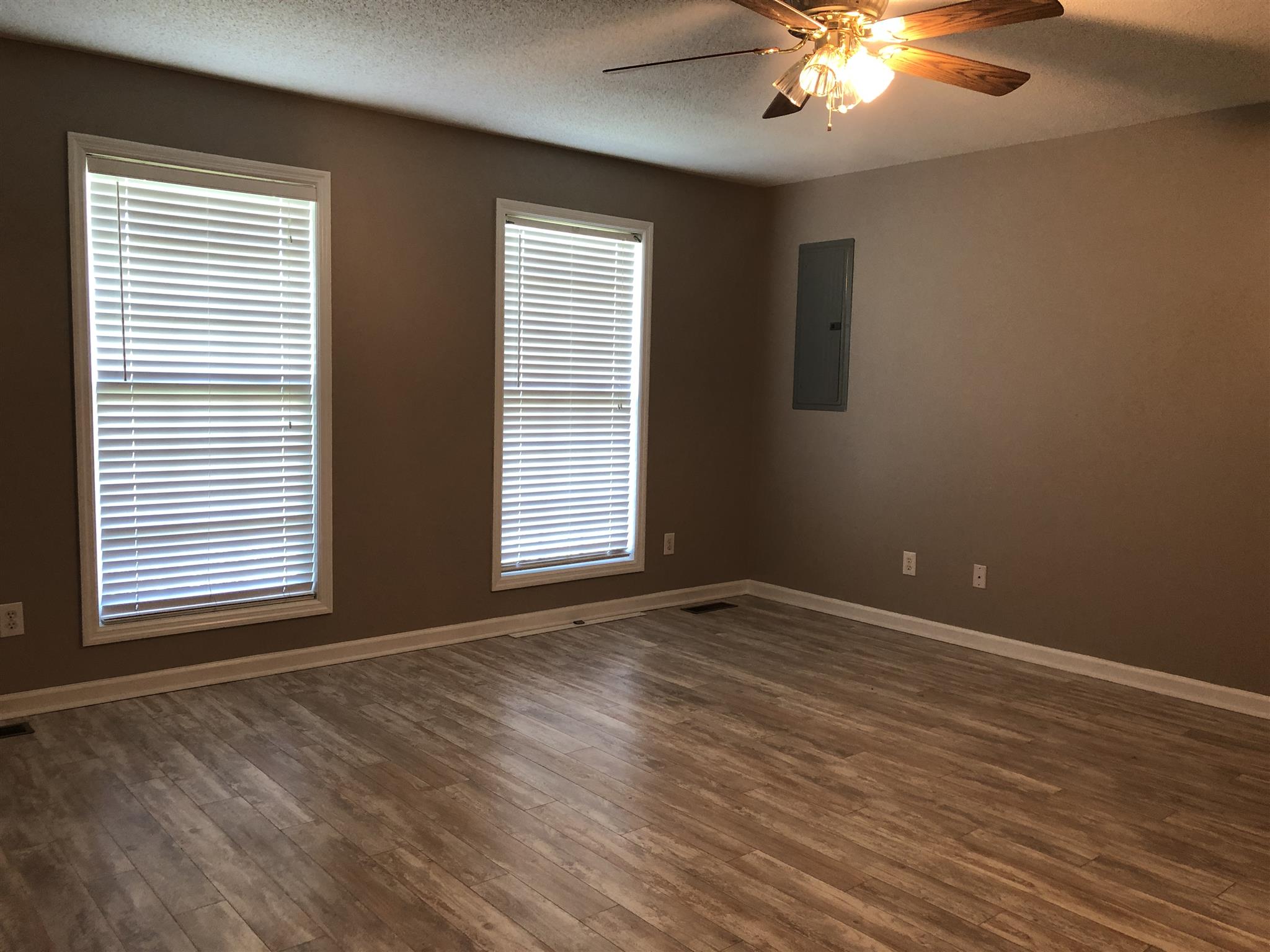 405 Hudson Road Lawrenceburg, TN 38464 - Photo 4 of 16 Gallery Image 4