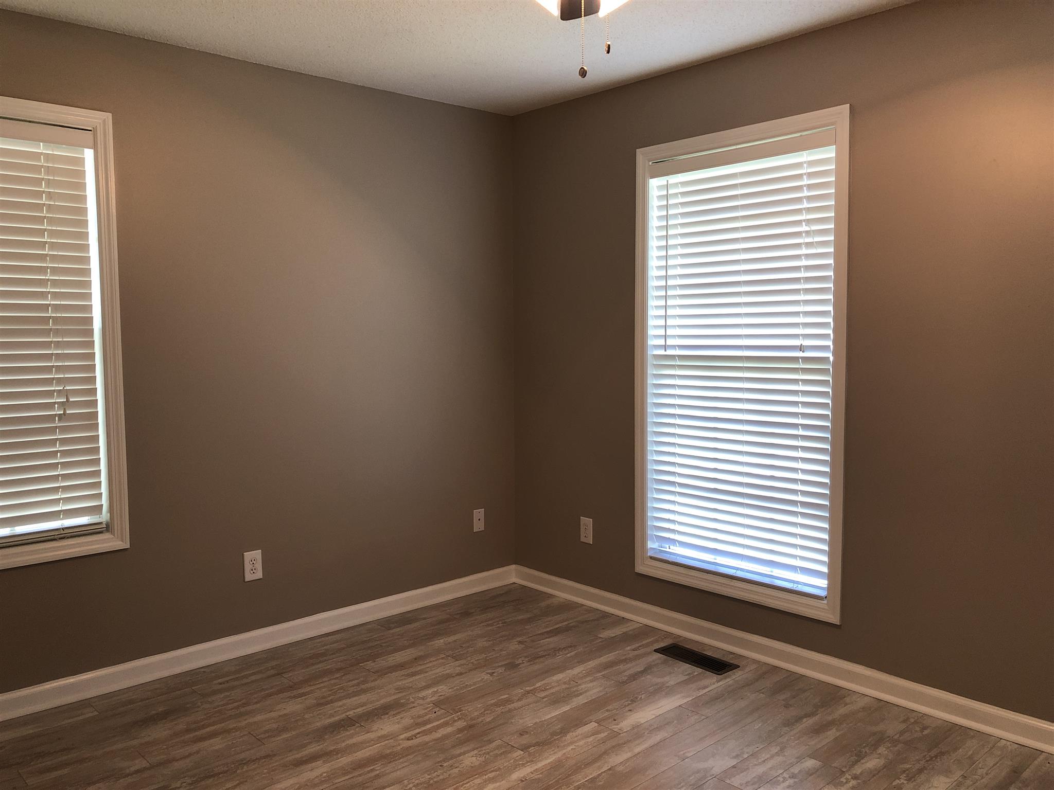 405 Hudson Road Lawrenceburg, TN 38464 - Photo 5 of 16 Gallery Image 5
