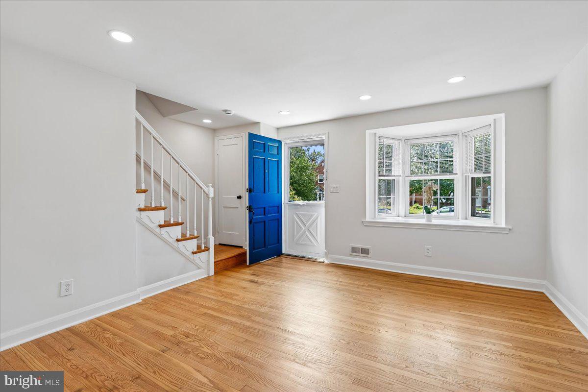 1612 Hardwick Road Baltimore, MD 21286 - Photo 3 of 35