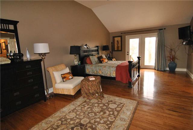 2004 Lawrence Lane Springfield, TN 37172 - Photo 9 of 30 a living room with furniture and a wooden floor