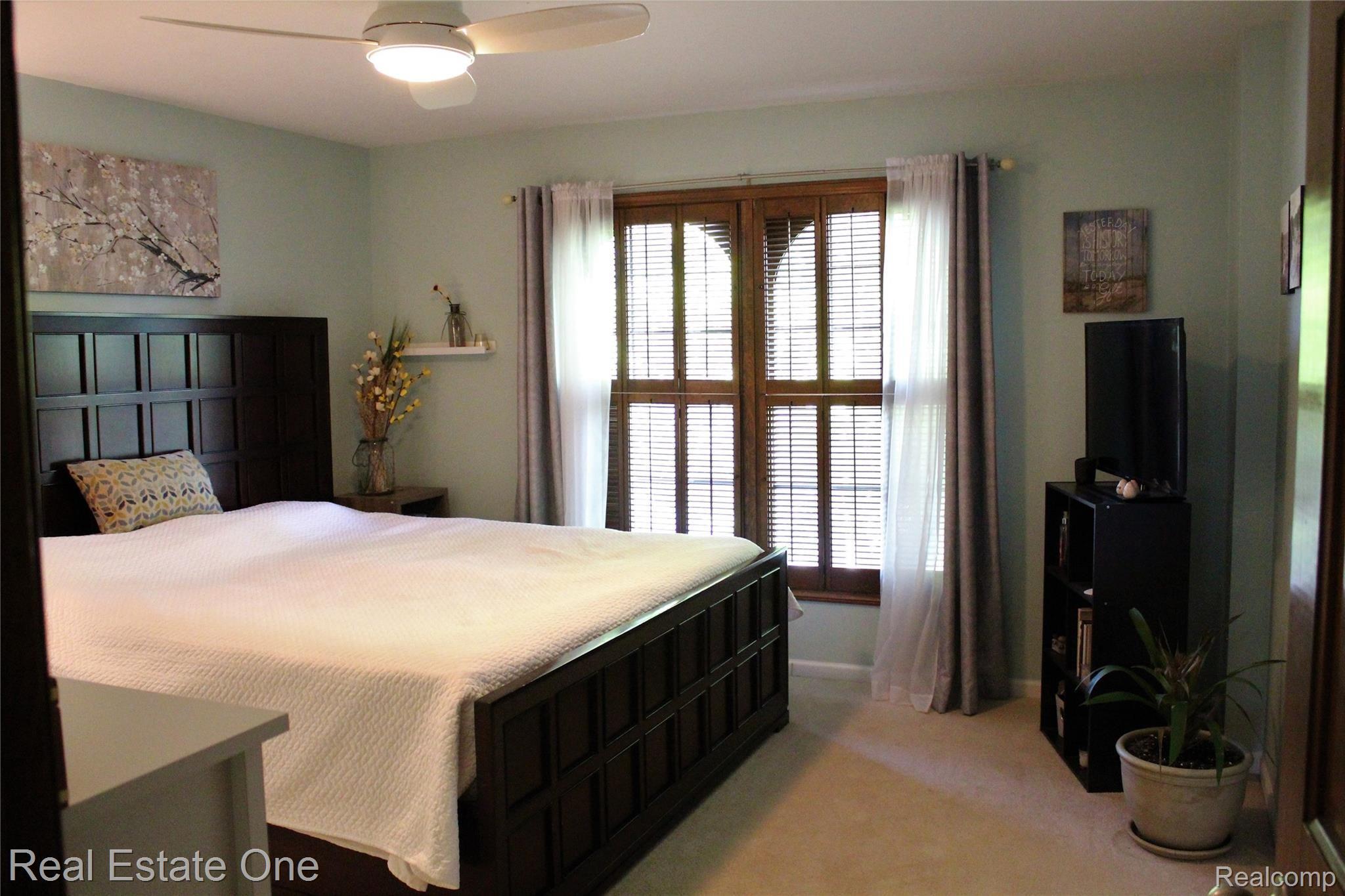 3316 Summit Ridge Drive Rochester, MI 48306 - Photo 45 of 61 43.JPG