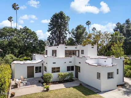 $1,595,000 | 1045 New York Drive, Altadena, CA 91001
