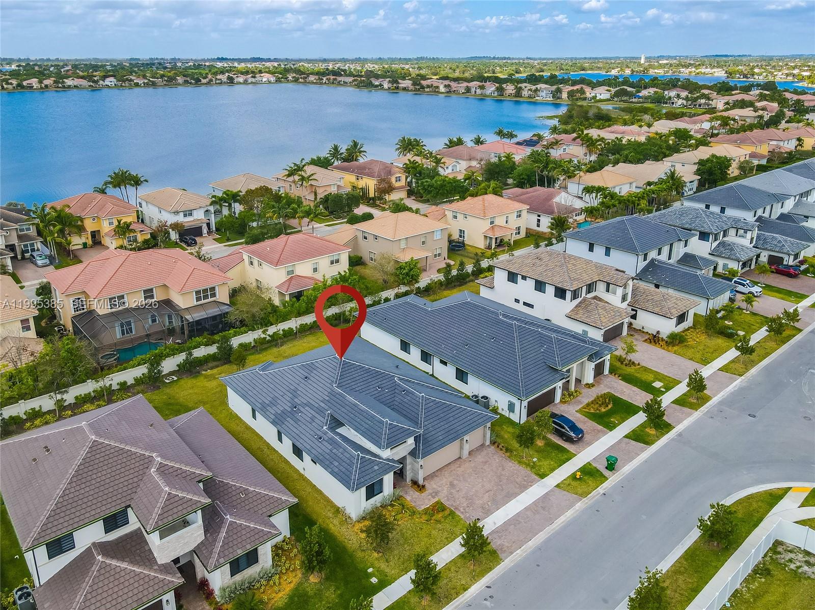 4528 Southwest 178th Avenue Miramar, FL 33029 - Photo 2 of 24