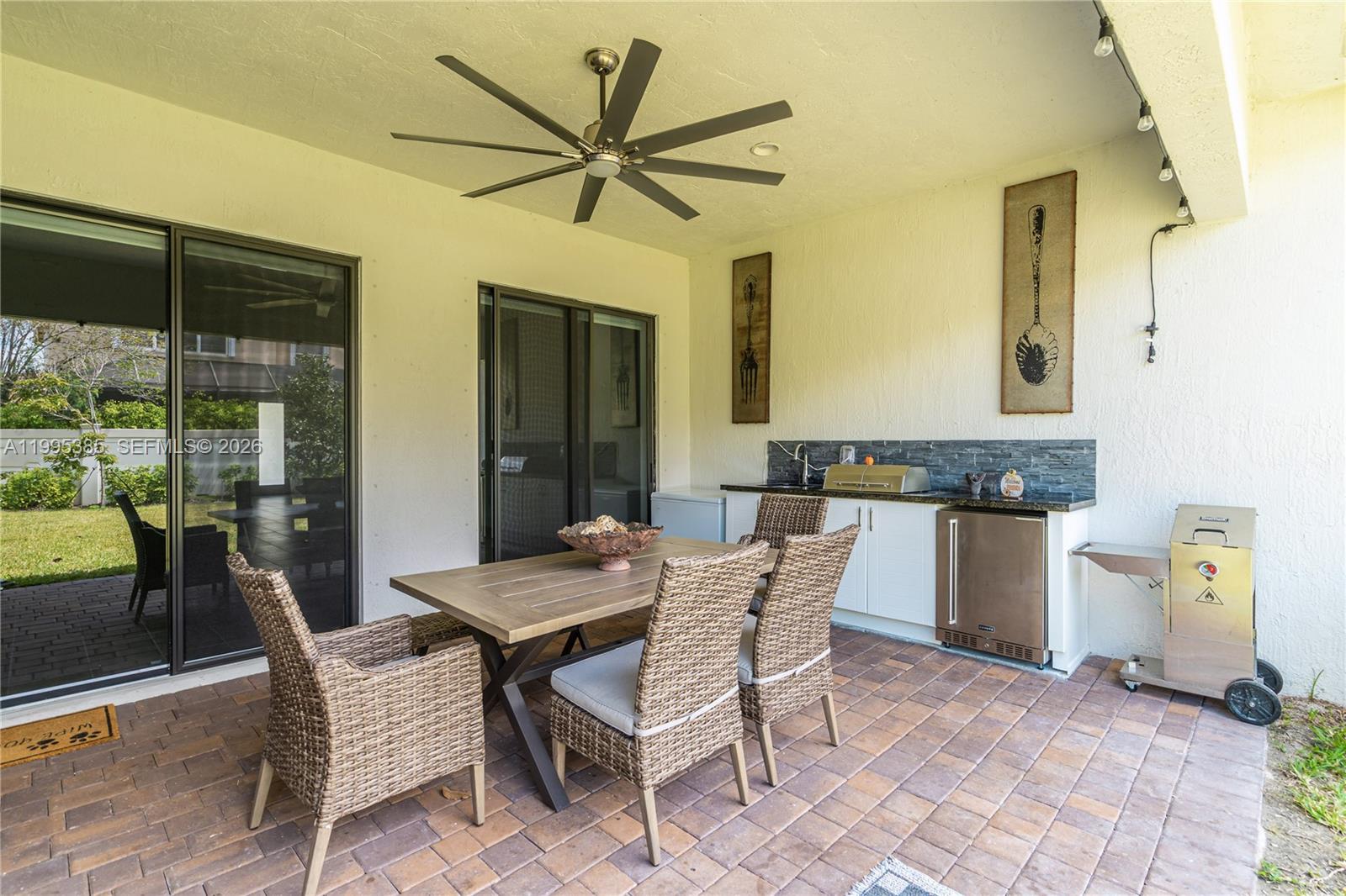 4528 Southwest 178th Avenue Miramar, FL 33029 - Photo 6 of 24