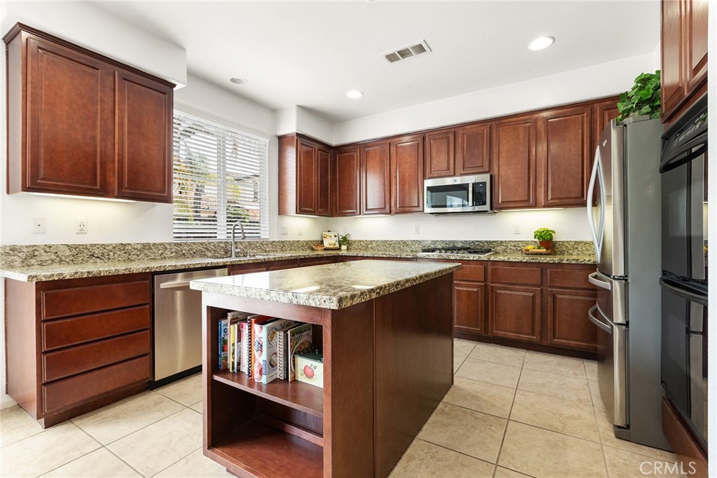 45454 Seagull Way Temecula, CA 92592 - Photo 15 of 62