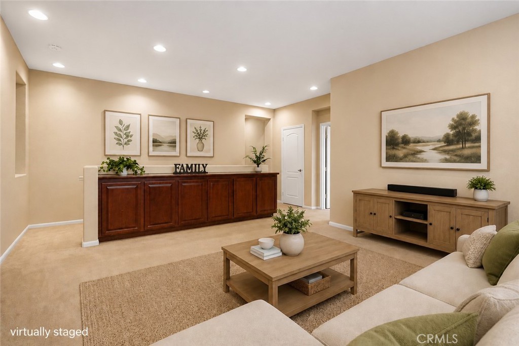 45454 Seagull Way Temecula, CA 92592 - Photo 25 of 62 upstairs loft